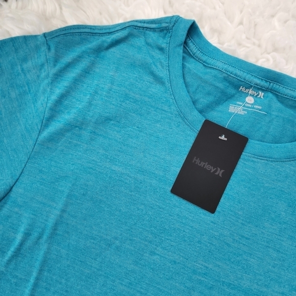 Hurley EVERYDAY EXPLORE ICON SHORT SLEEVE SHIRT. COLOR SEADOO. Size Larg… - Picture 2 of 7